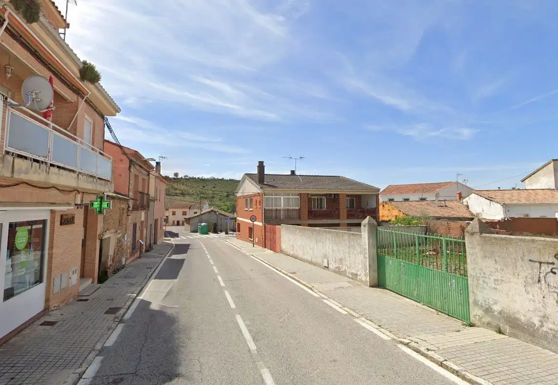 Exterior view of Garage for sale in Valdepiélagos