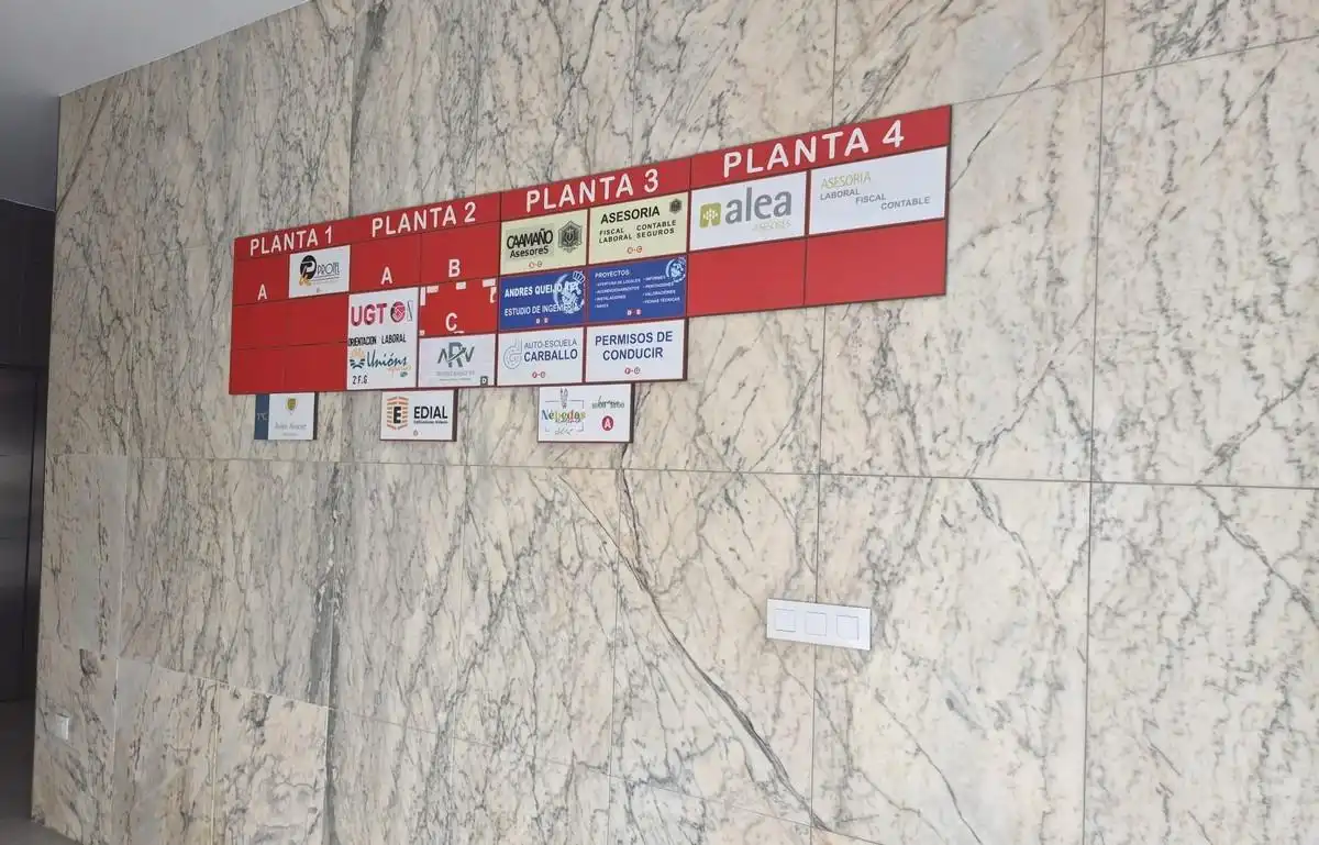 Oficina en venta en Carballo