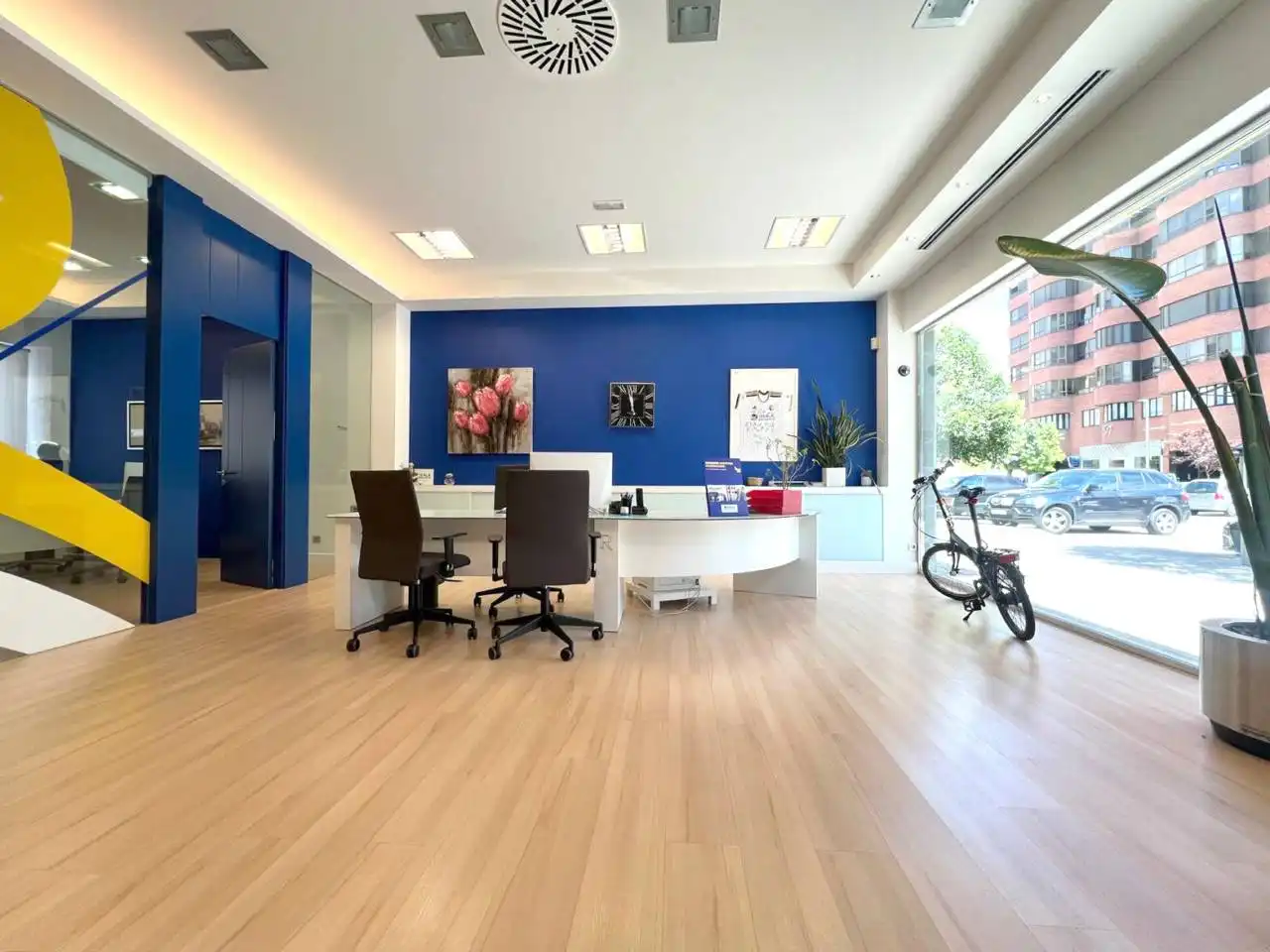 Büro zur Miete in Burgos mit Klimaanlage und Heizung