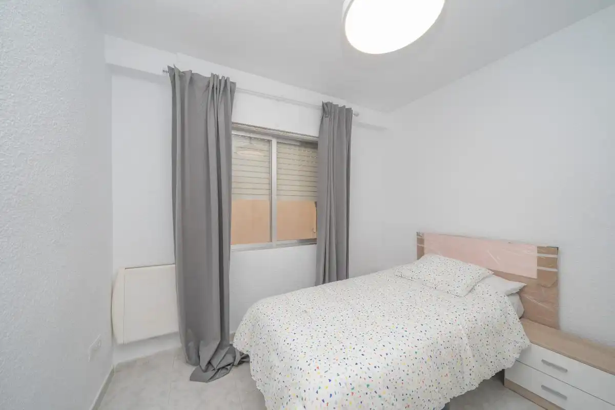 Dormitori de Planta baixa en venda en Torrevieja amb Aire condicionat, Calefacció i Terrassa