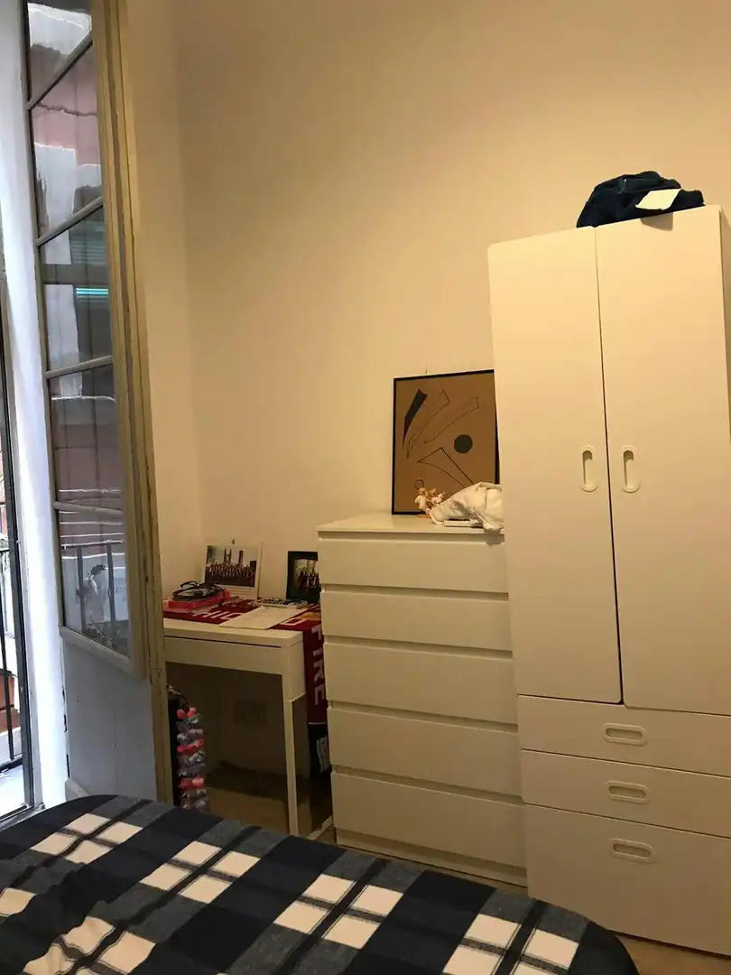 Habitación de Piso para compartir en Barcelona con Aire acondicionado, Calefacción y Amueblado