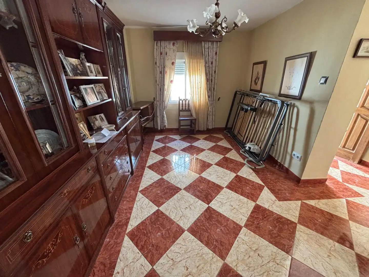 Casa adosada en venta en Antequera
