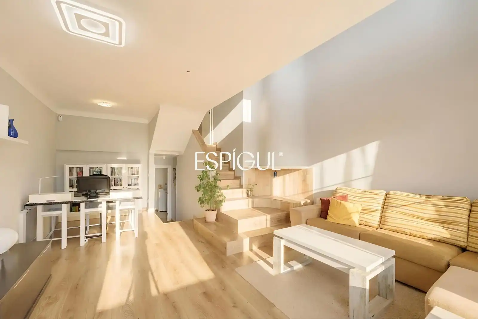 Living room of Attic for sale in Sant Andreu de Llavaneres  with Heating, Terrace and Storage room