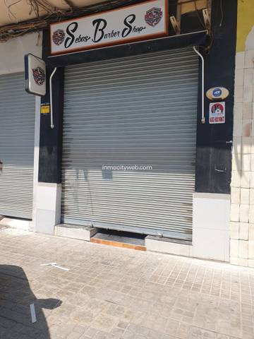 Local comercial en Alquiler en En Corts - Doctor Waksman
