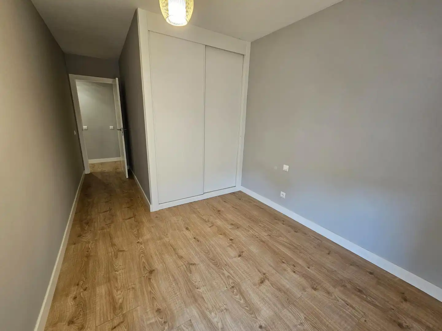 Schlafzimmer von Wohnung zur Miete in Las Rozas de Madrid mit Klimaanlage, Heizung und Privatgarten