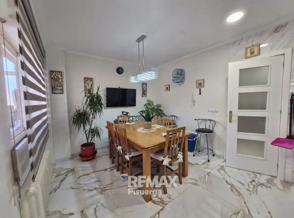 Comedor de Piso en venta en Benavente con Terraza y Balcón
