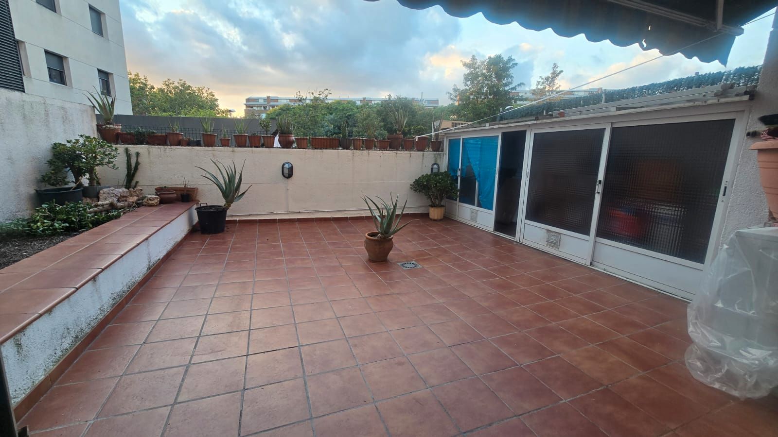 Terrace of Flat for sale in Rubí  with Heating, Terrace and Oven