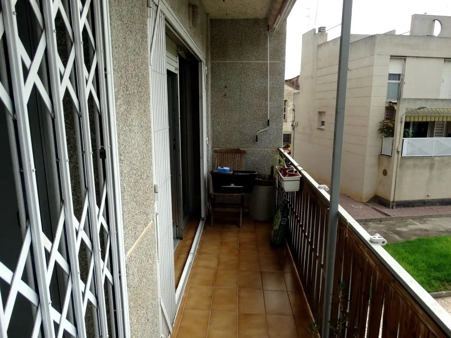 Terrasse von Wohnung zum Verkauf in Amposta mit Terrasse, Abstellraum und Balkon