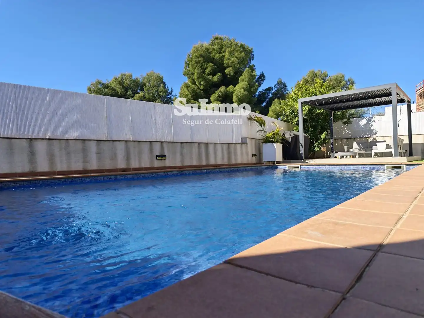 Piscina de Casa o chalet en venta en Calafell con Aire acondicionado, Calefacción y Jardín privado