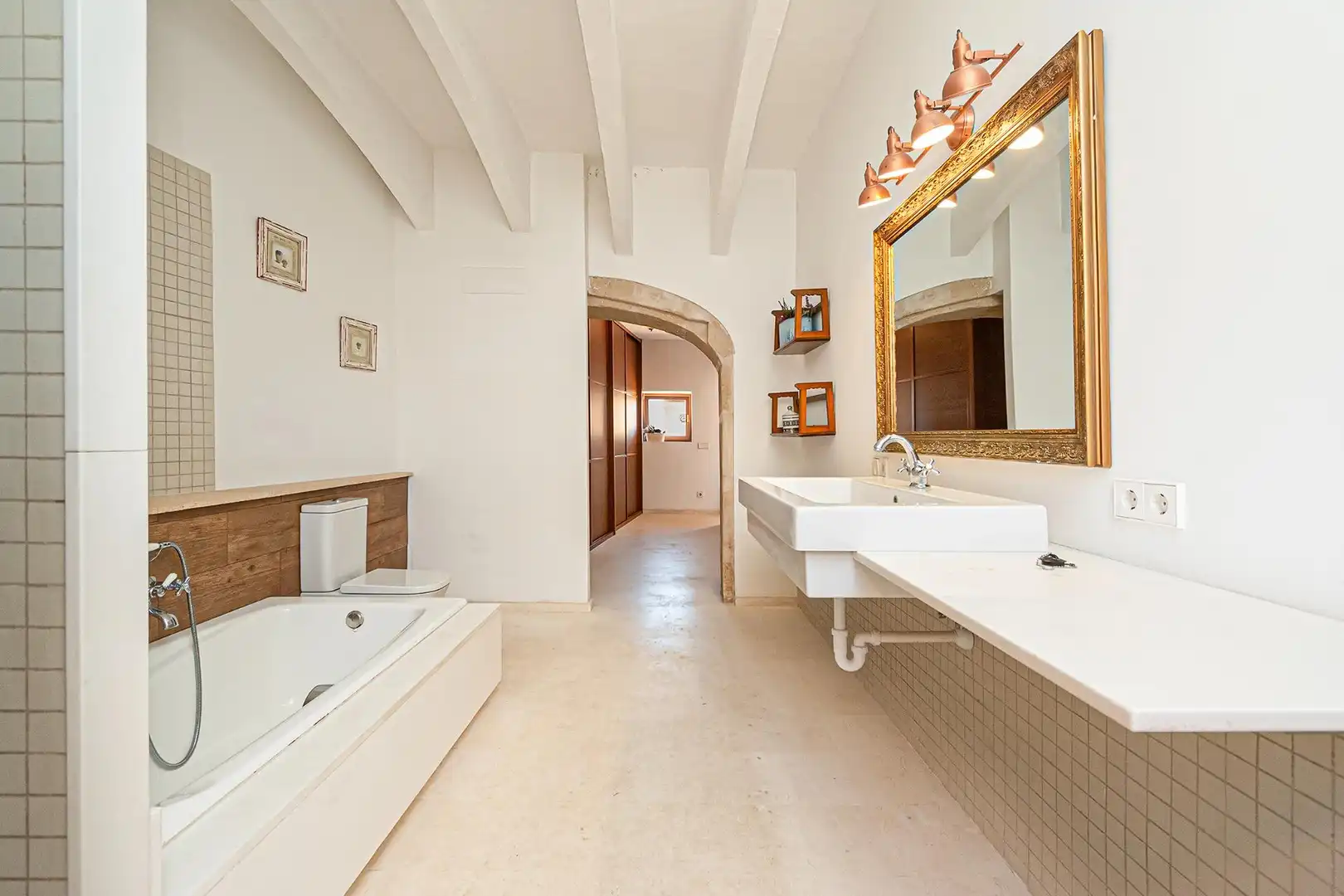 Bathroom of Houses for sale in Santanyí  with Private garden, Terrace and Storage room