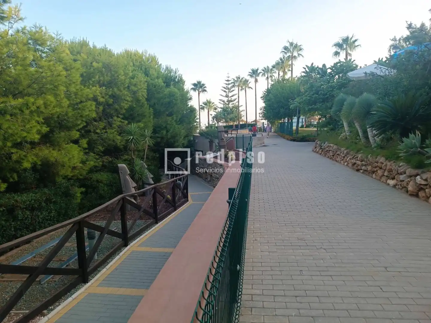 Exterior view of Flat for rent in Benalmádena  with Air Conditioner, Private garden and Terrace