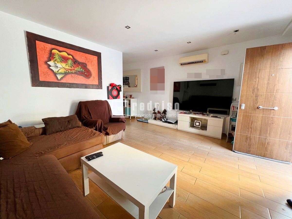 Sala d'estar de Casa o xalet en venda en Málaga Capital amb Aire condicionat i Terrassa