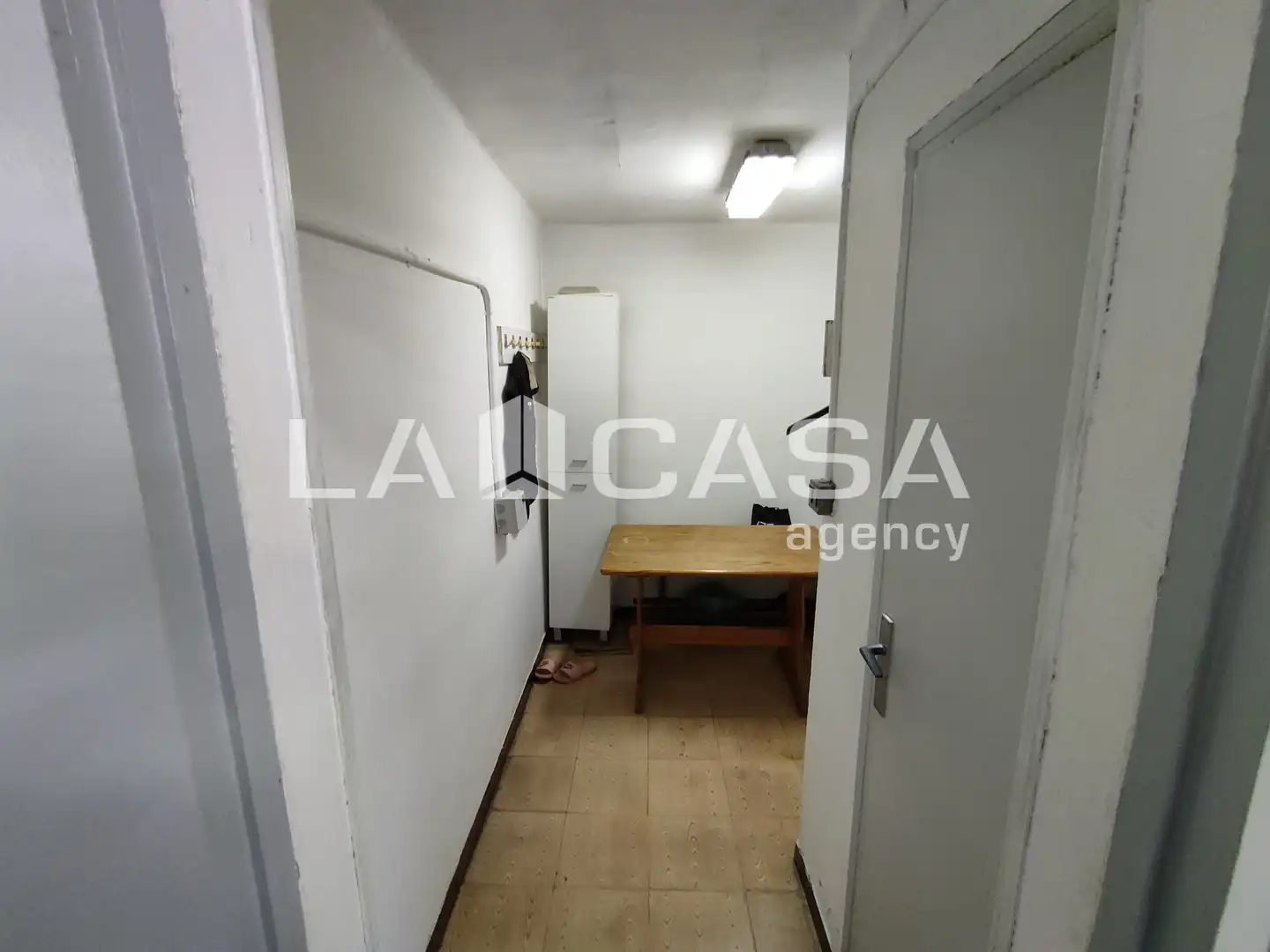 Local comercial en venda a Can Mariner, imagen 32