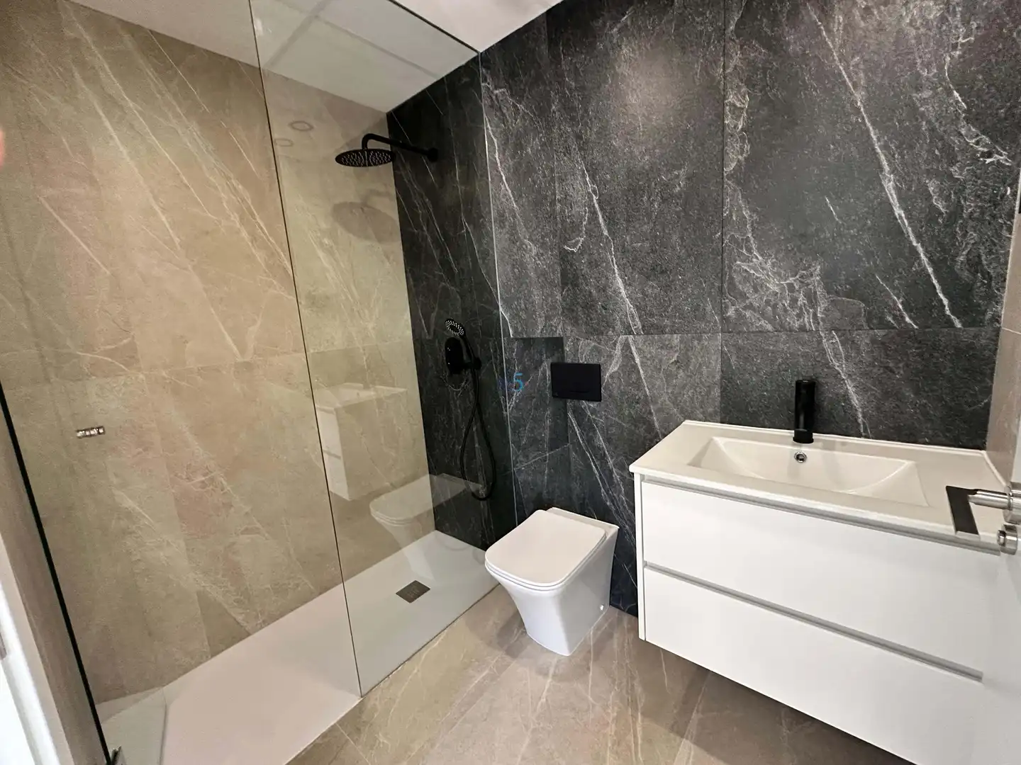 Appartamento con piscina in vendita a Las Lomas de Rame - Bahía Bella, imagen 47