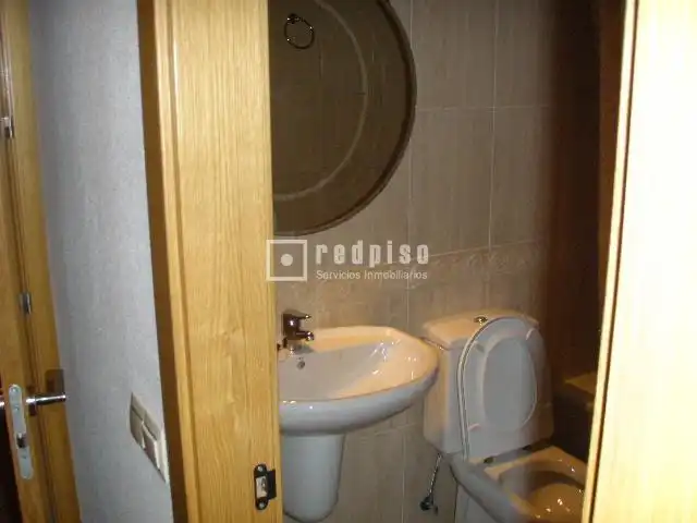 Bathroom of Flat for rent in Málaga  with Air Conditioner, Heating and Private garden
