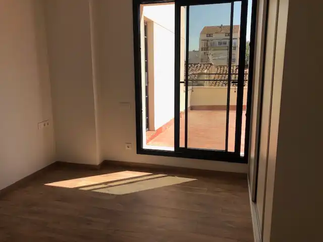 Schlafzimmer von Dachboden zur Miete in Sant Cugat del Vallès mit Klimaanlage, Heizung und Parkett