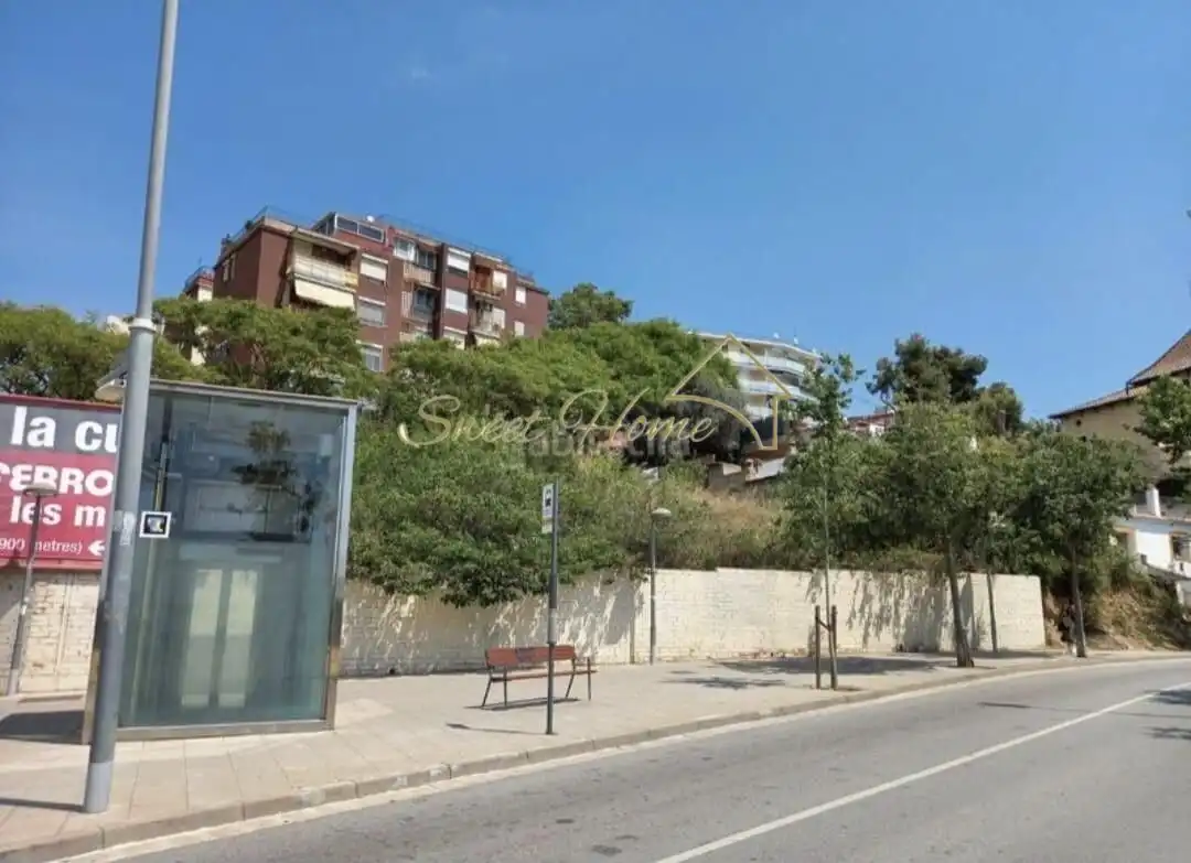 Vista exterior de Residencial en venda en Santa Coloma de Gramenet