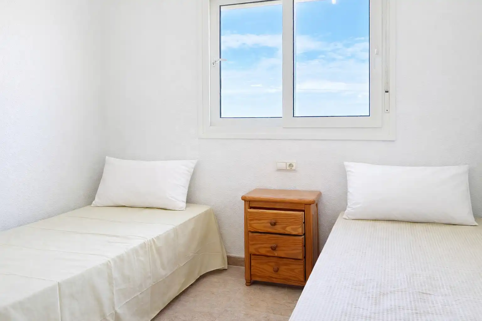 Bedroom of Apartments for sale in Dénia  with Washing machine, Microwave and TV