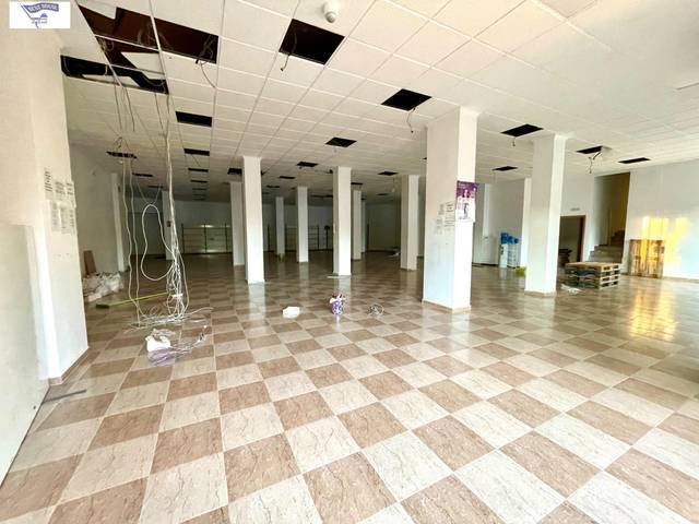 Local comercial en Alquiler en Hospital