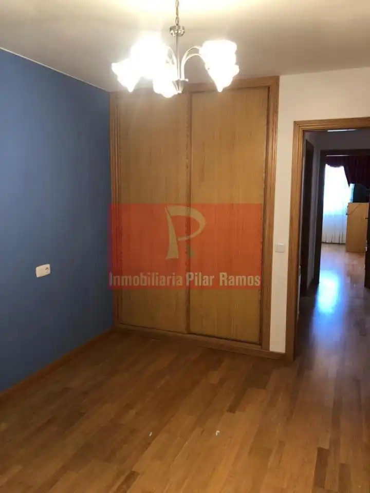 Habitación de Piso en venta en Carrizo con Calefacción, Parquet y Trastero
