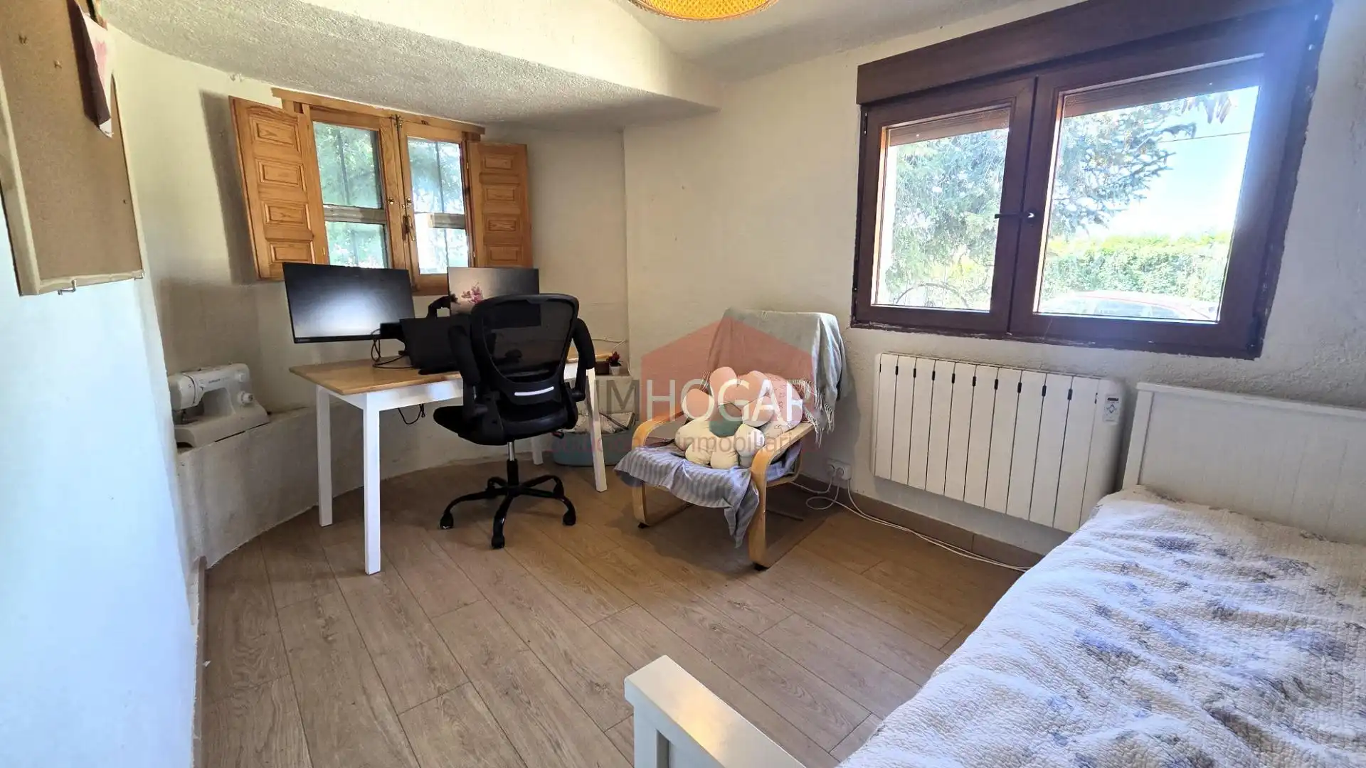 Habitación de Casa o chalet en venta en Herradón de Pinares con Calefacción, Jardín privado y Terraza