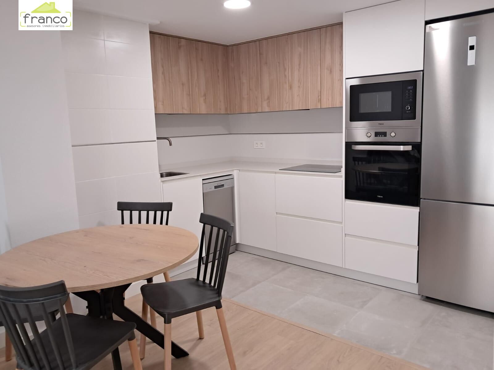 Kitchen of Apartment to rent in  Murcia Capital  with Air Conditioner and Furnished