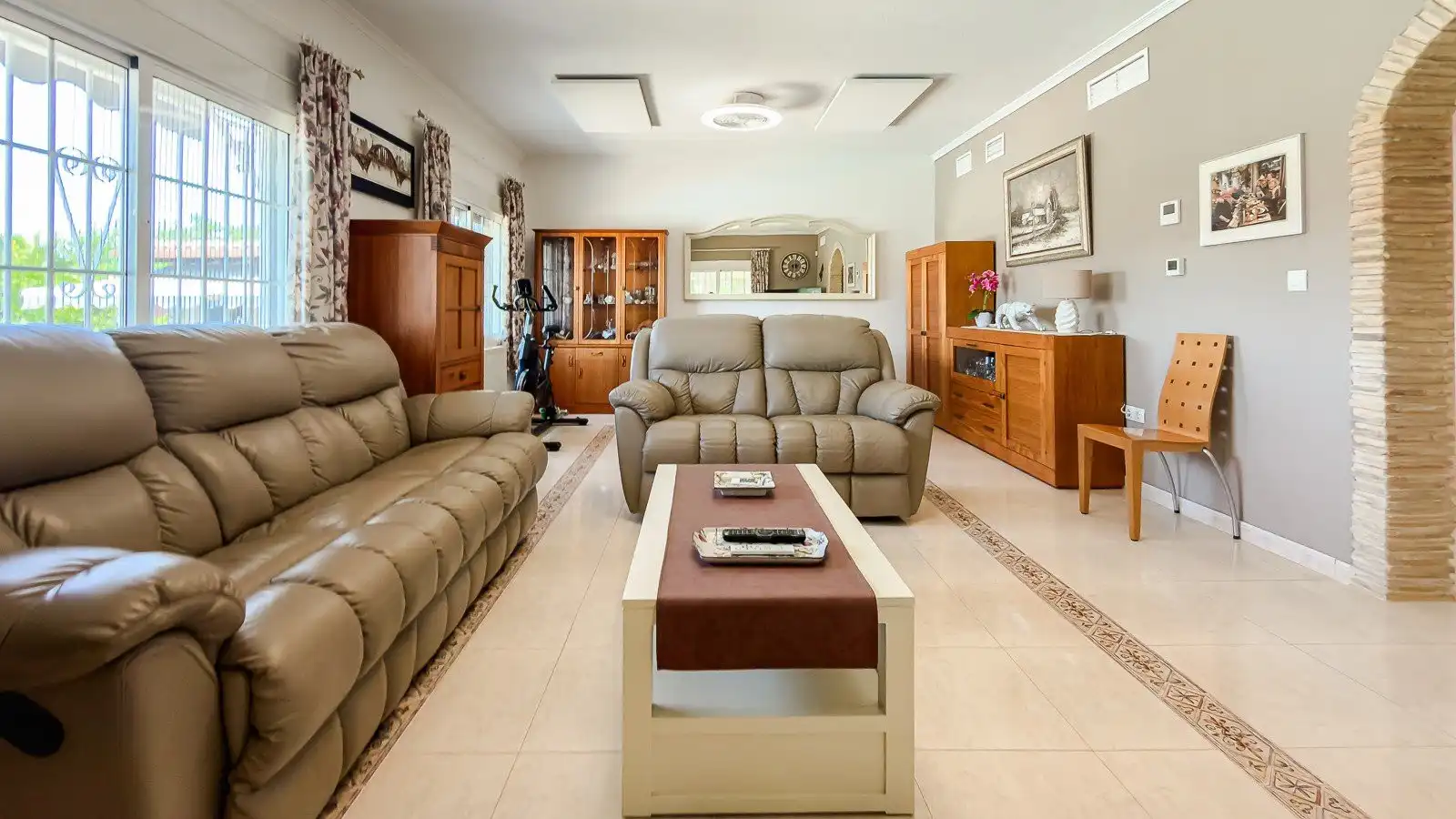 Living room of Houses for sale in Catral  with Heating, Private garden and Terrace