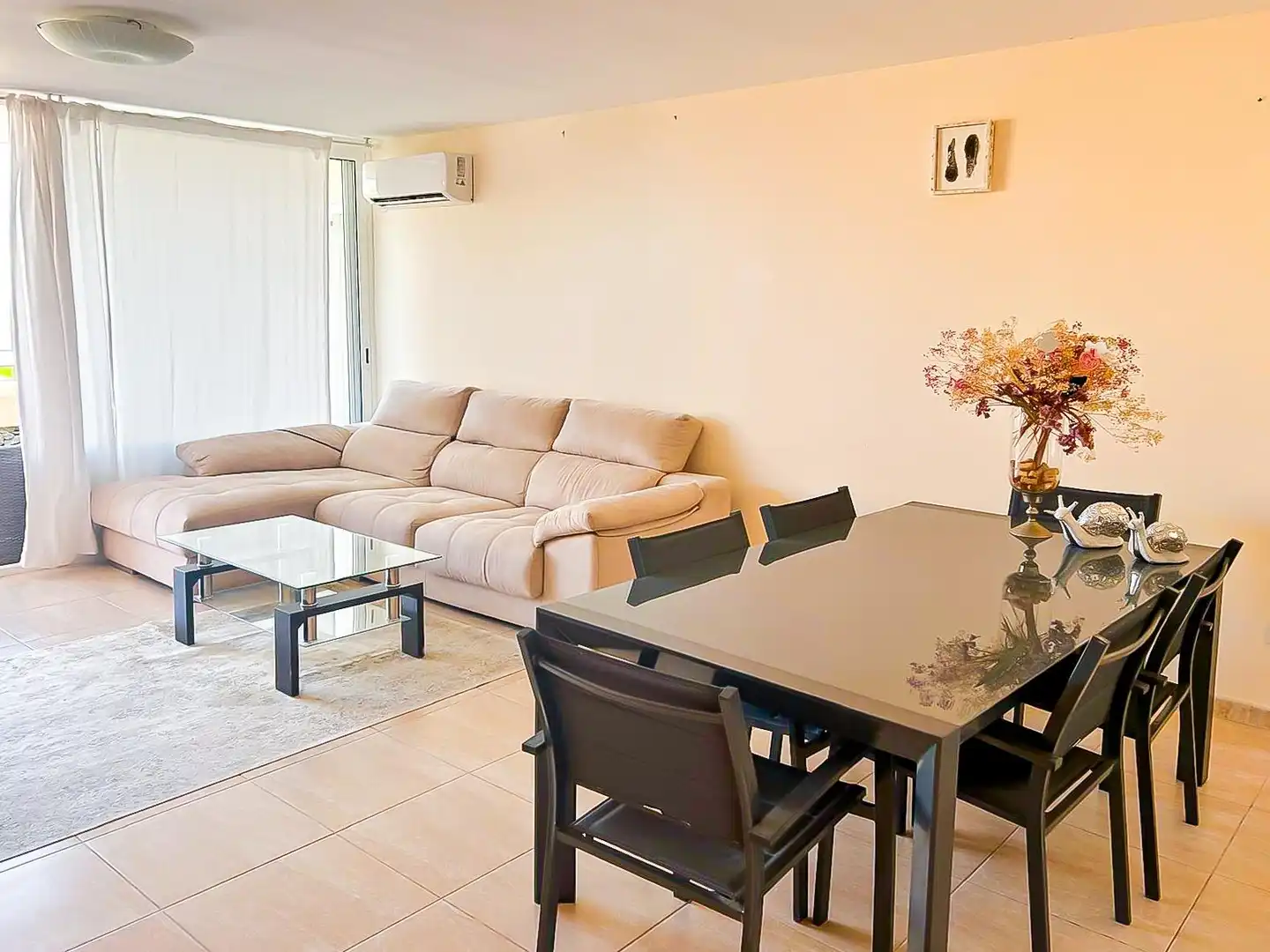 Sala de estar de Dúplex en venta en Adeje con Aire acondicionado, Jardín privado y Terraza