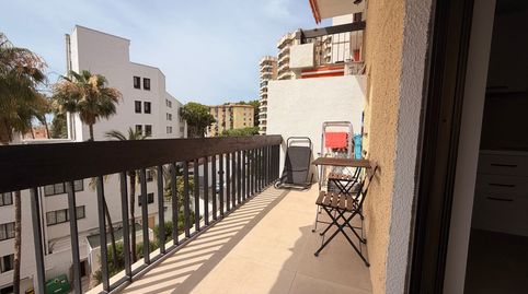 Foto 2 de Apartamento en venta en Calle al Andalus, Montemar, Torremolinos