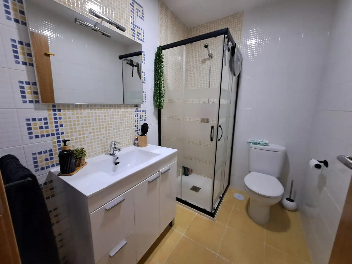 Baño de Piso en venta en Puertollano con Aire acondicionado, Calefacción y Trastero