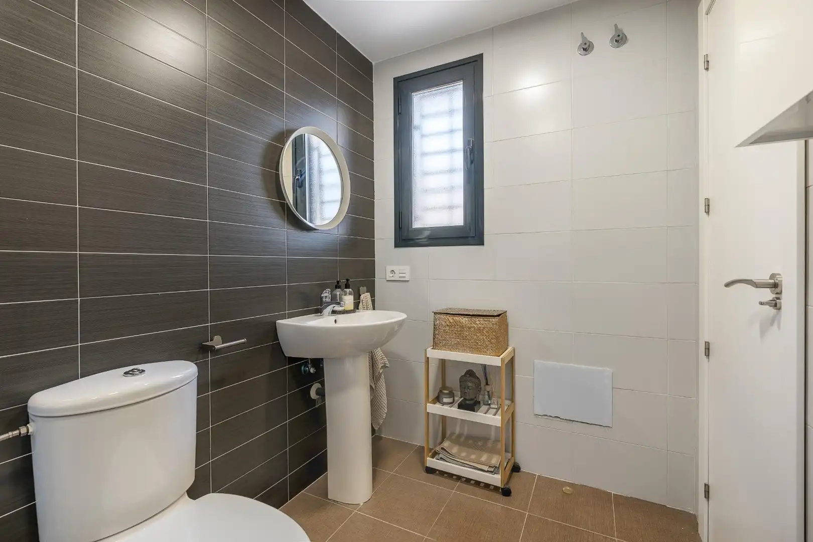 Baño de Casa adosada en venta en Granada con Jardín privado y Balcón