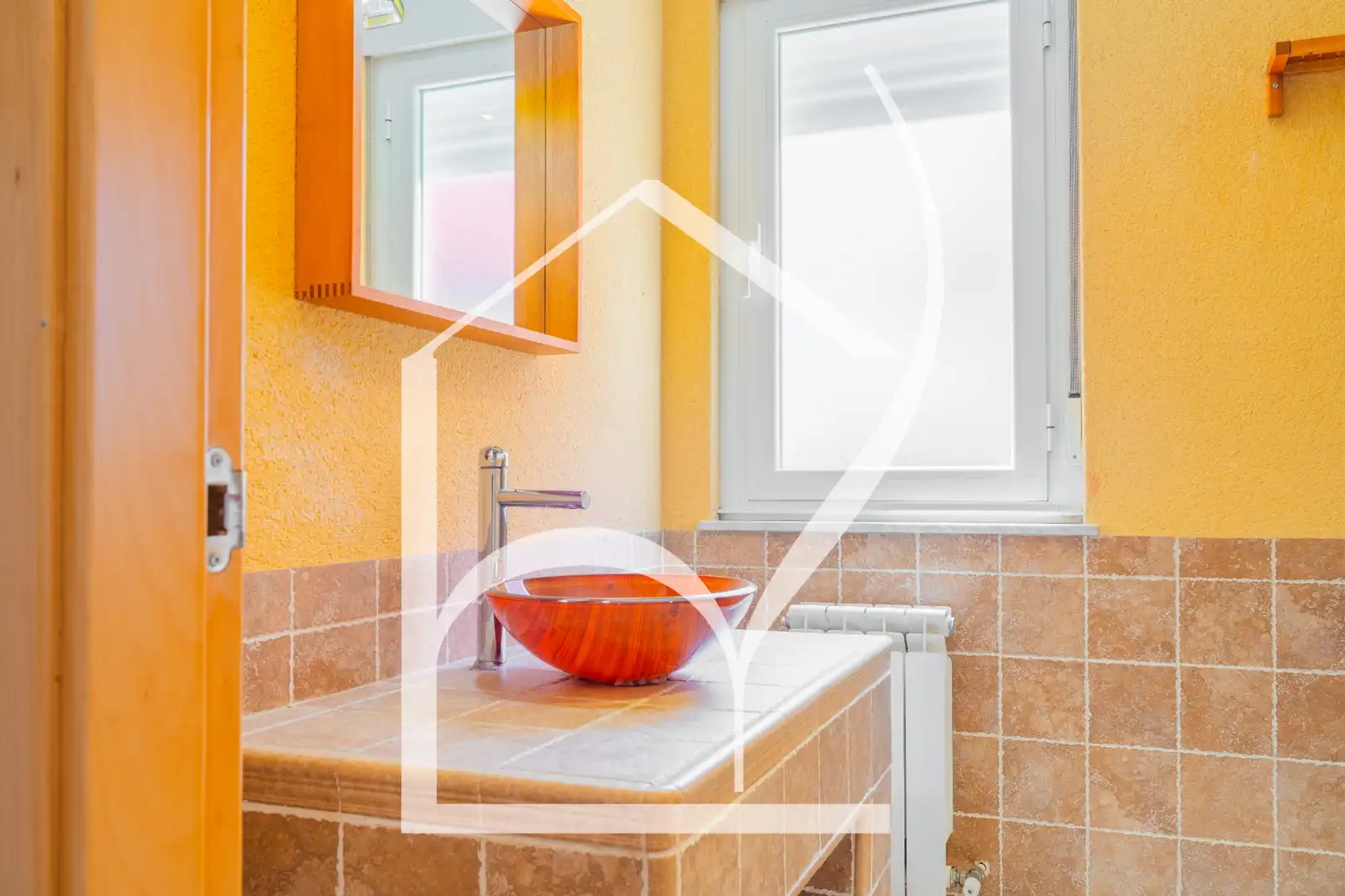 Bathroom of Detached homes for sale in Arapiles  with Heating, Parquet flooring and Terrace
