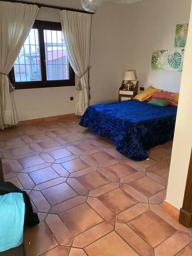 Habitación de Casa o chalet en venta en Fuengirola con Aire acondicionado, Jardín privado y Parquet