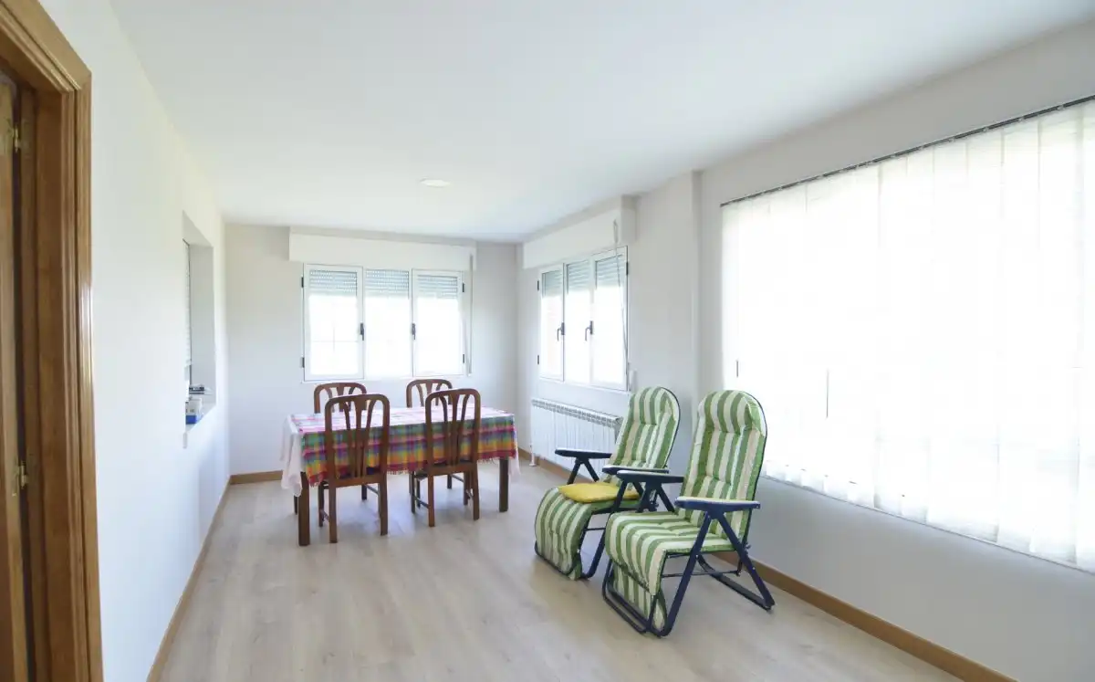 Dining room of Houses for sale in Calvarrasa de Abajo  with Heating