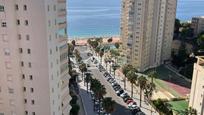 Vista exterior de Pis en venda en Benidorm amb Terrassa i Piscina comunitària