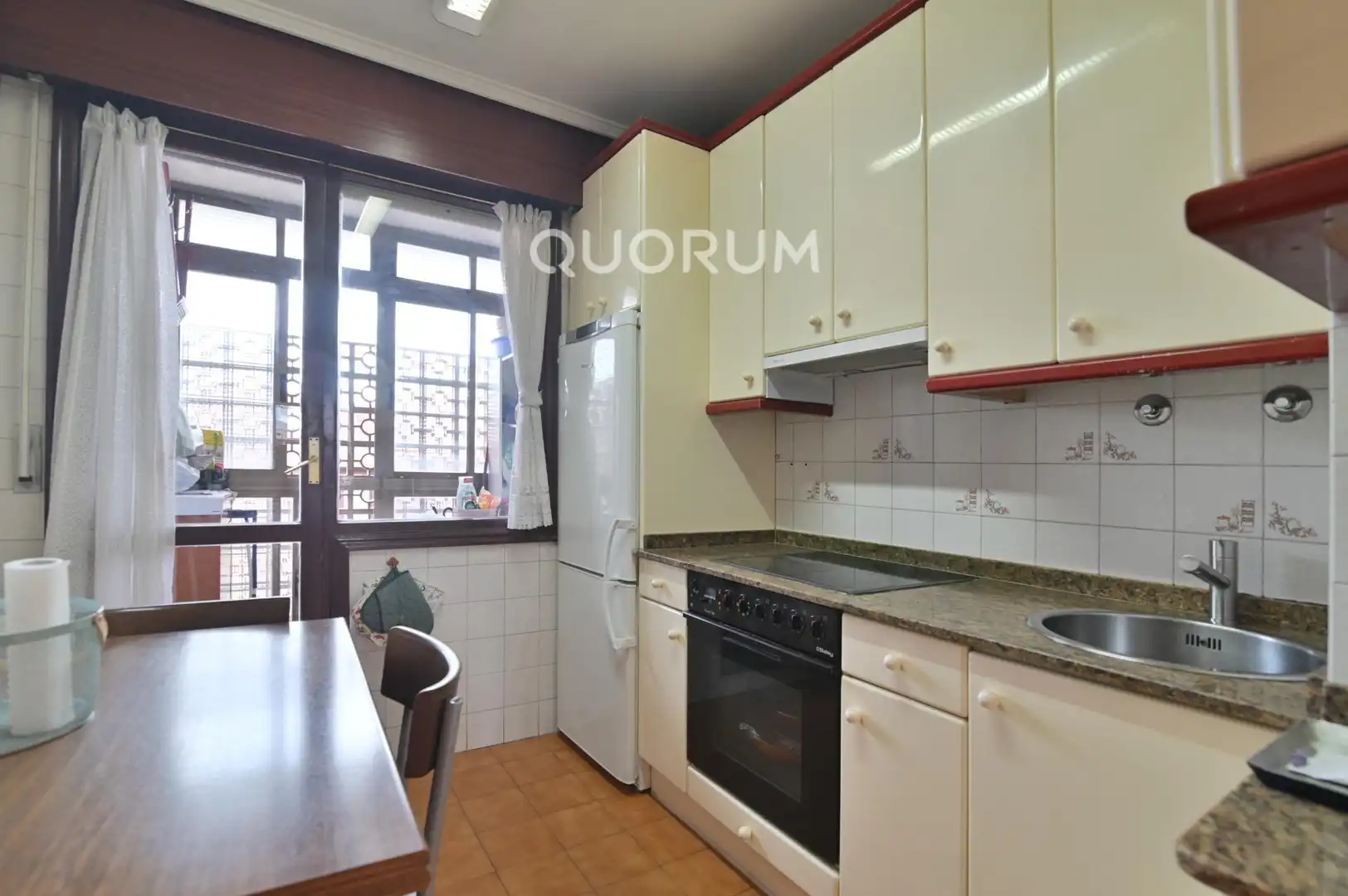 Kitchen of Flat for sale in Getxo   with Heating