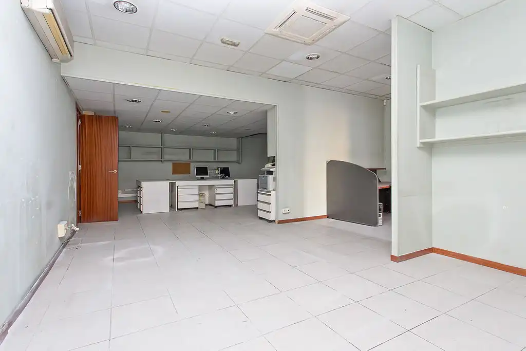 Local comercial en venta en Carrer de Pompeu Fabra 7-13, imagen 13
