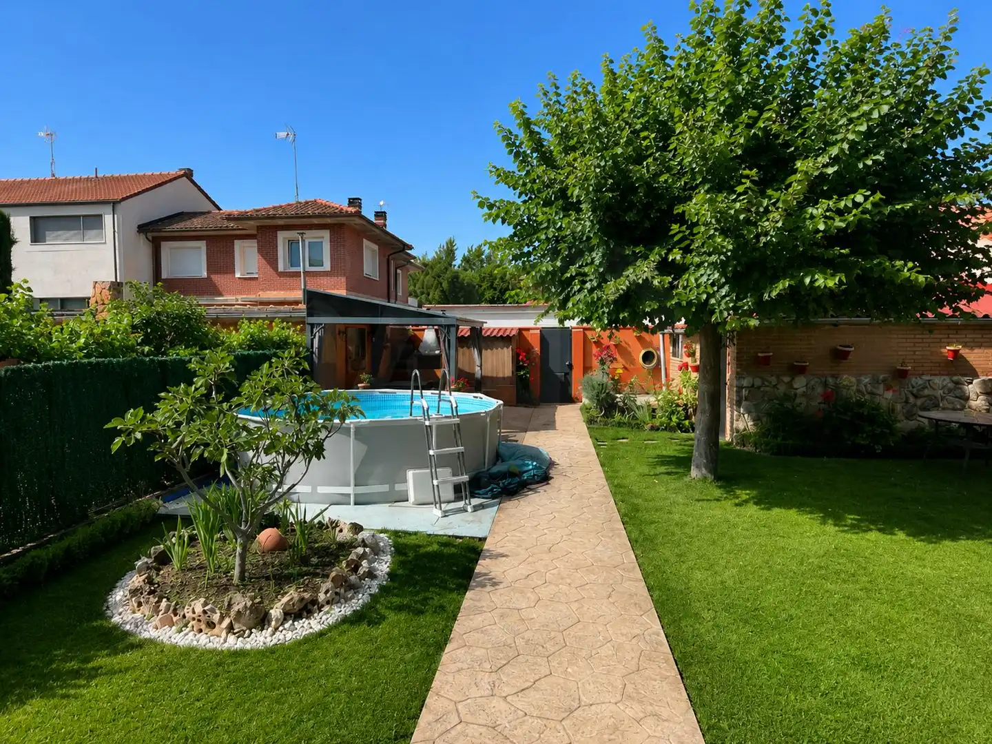 Piscina de Casa o chalet en venta en Burgos con Calefacción