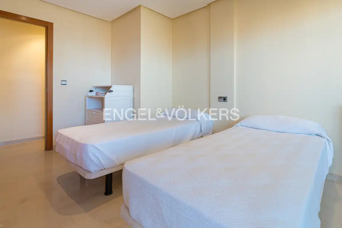 Apartamento con piscina en venta en Juzgados - Plaza de Toros, imagen 3
