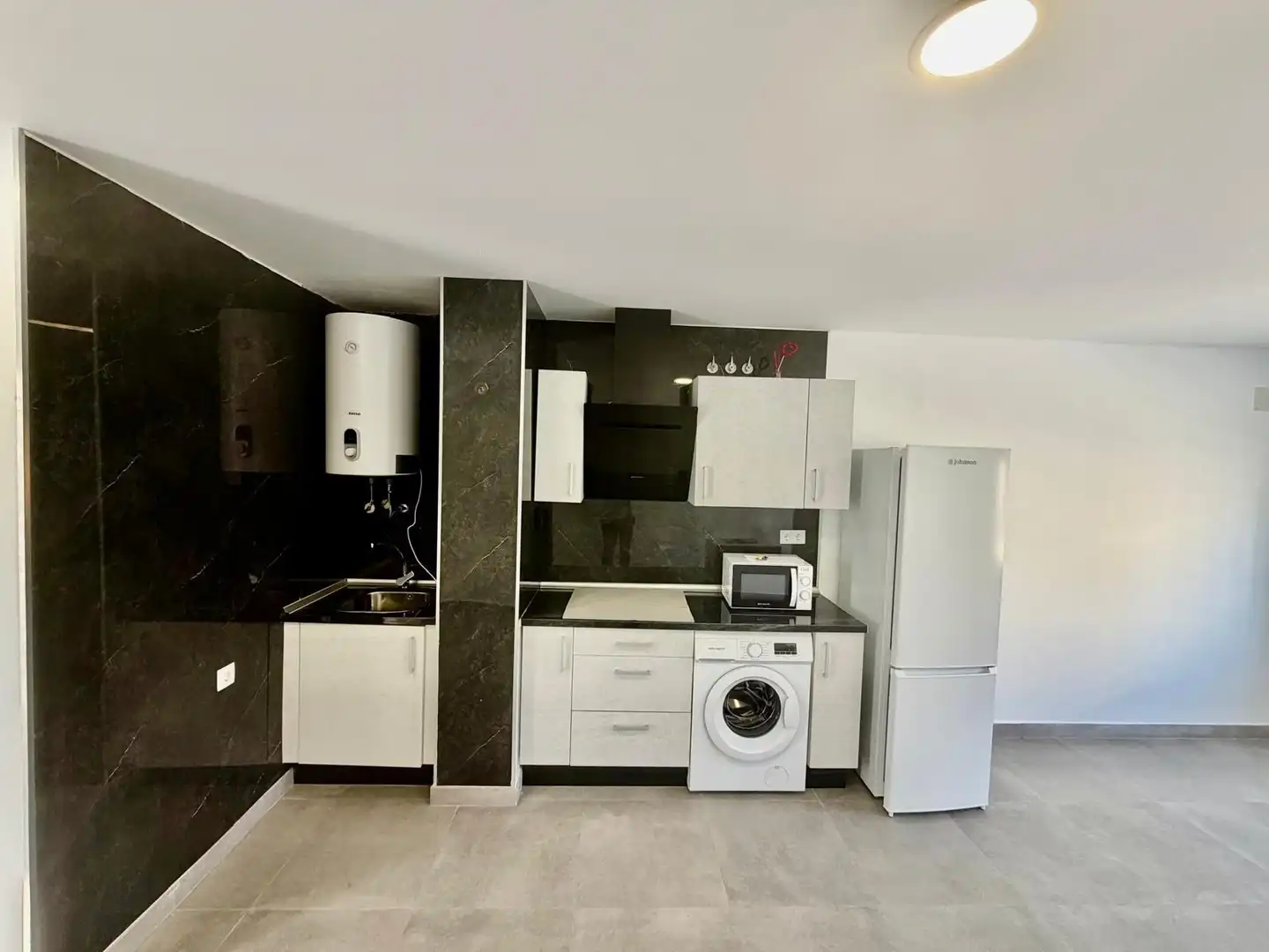 Cocina de Apartamento de alquiler en Málaga