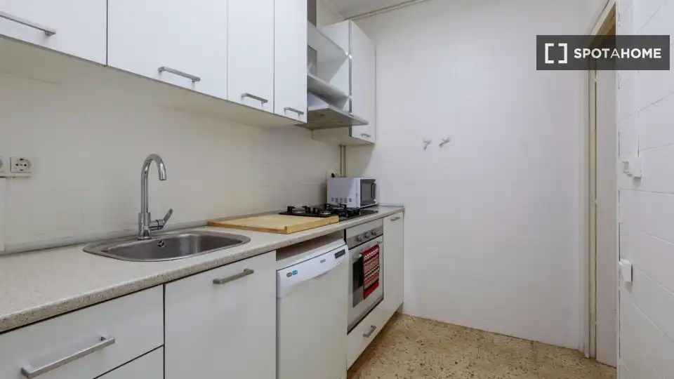 Cocina de Piso de alquiler en Barcelona con Aire acondicionado, Calefacción y Amueblado