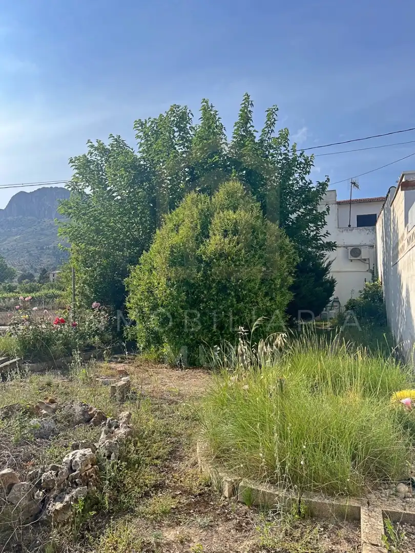 Country house zum Verkauf in Beniarrés mit Heizung, Privatgarten und Terrasse