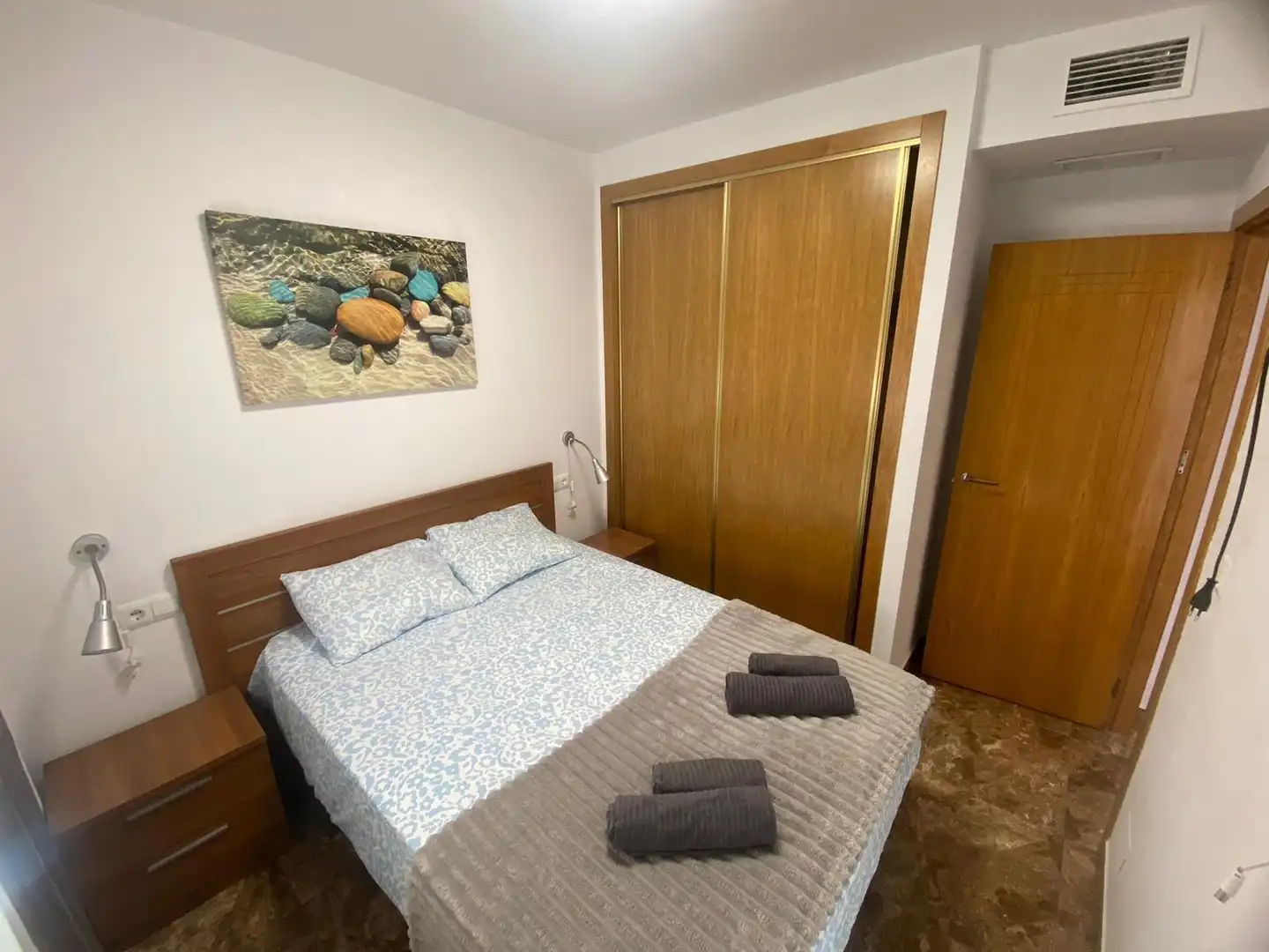 Habitación de Apartamento de alquiler en San Pedro del Pinatar con Calefacción, Amueblado y Lavadora