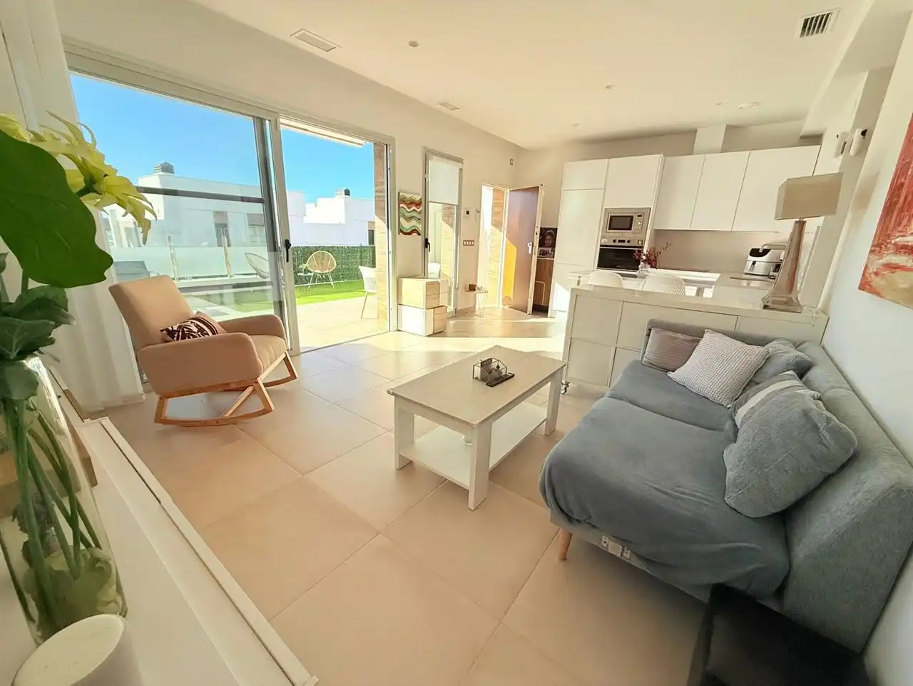 Sala de estar de Planta baja en venta en Finestrat con Aire acondicionado, Terraza y Trastero