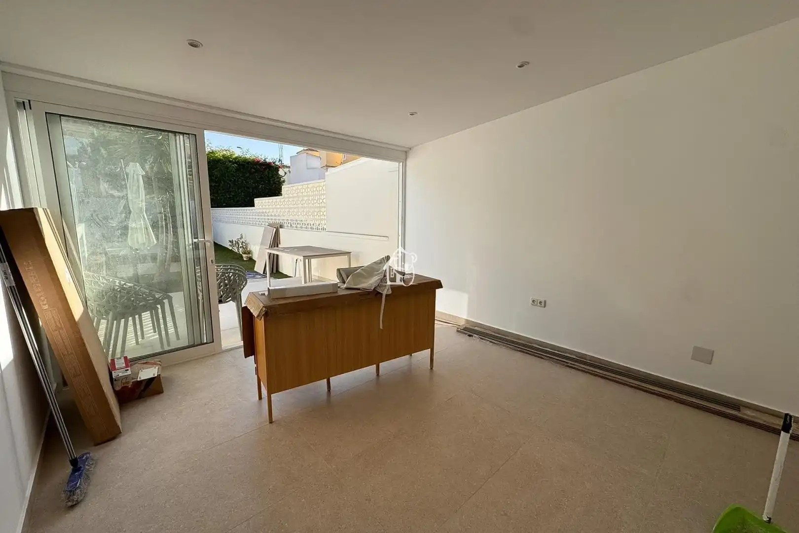 Detached homes for rent in Los Balcones - Los Altos