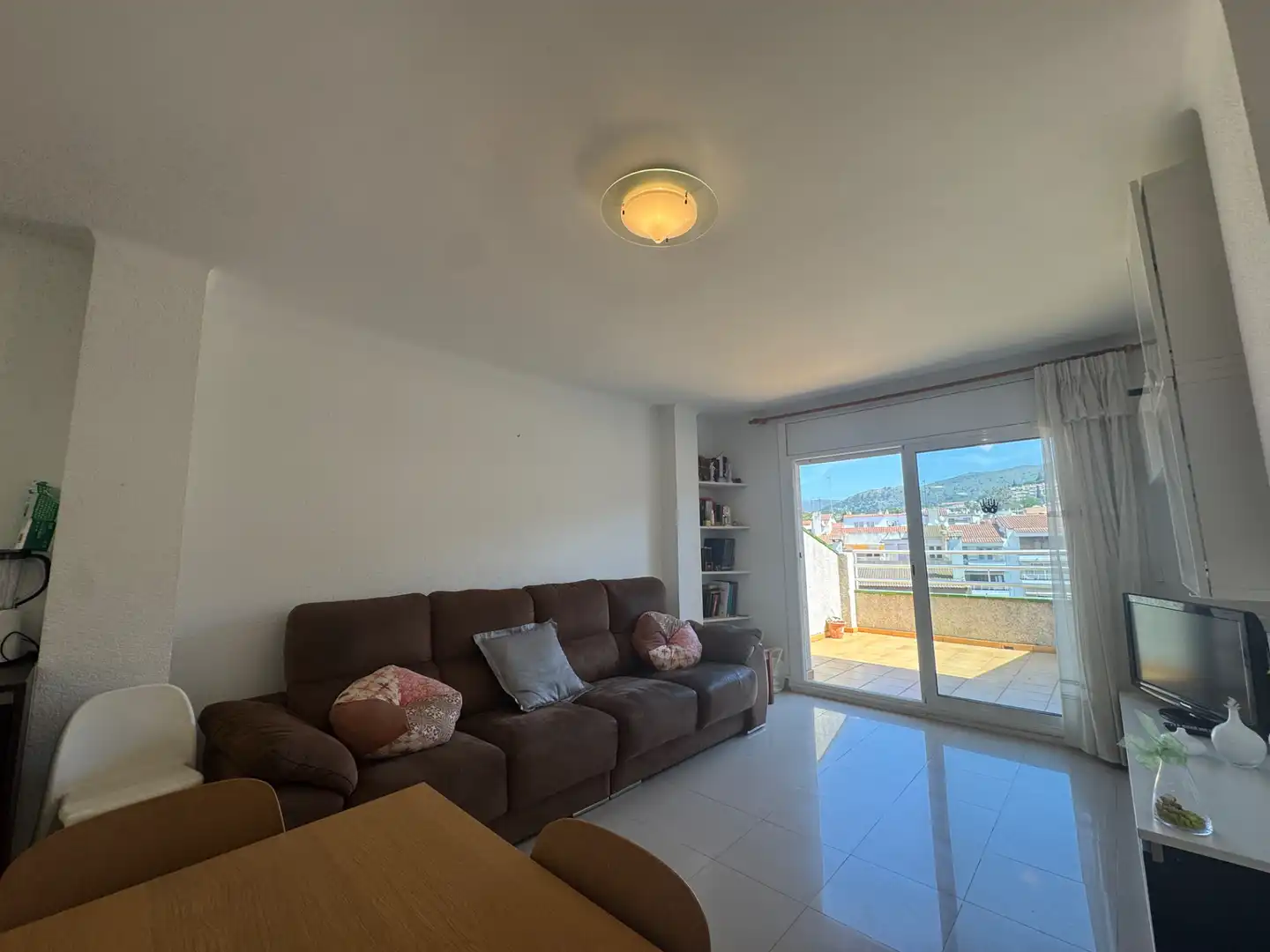 Sala d'estar de Àtic en venda en Roses amb Aire condicionat, Calefacció i Terrassa