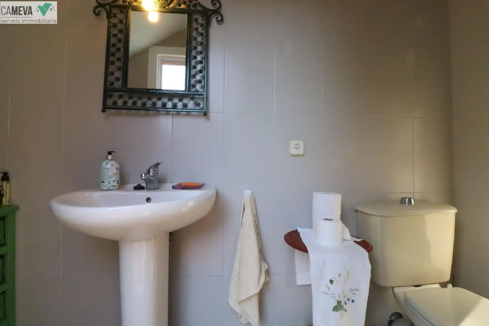 Bathroom of Houses for sale in Terrassa  with Heating, Private garden and Terrace