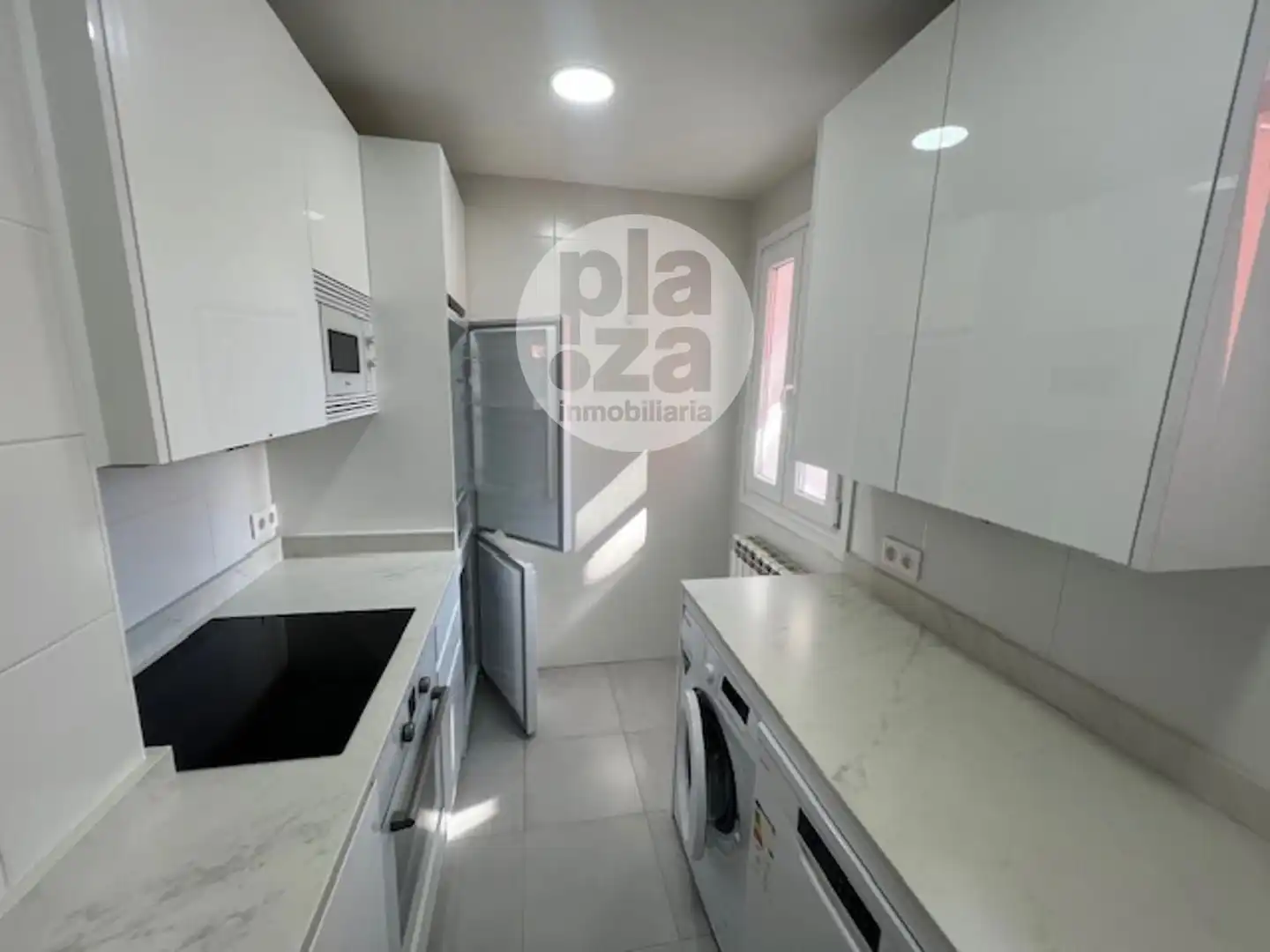 Cocina de Piso de alquiler en Burgos con Calefacción