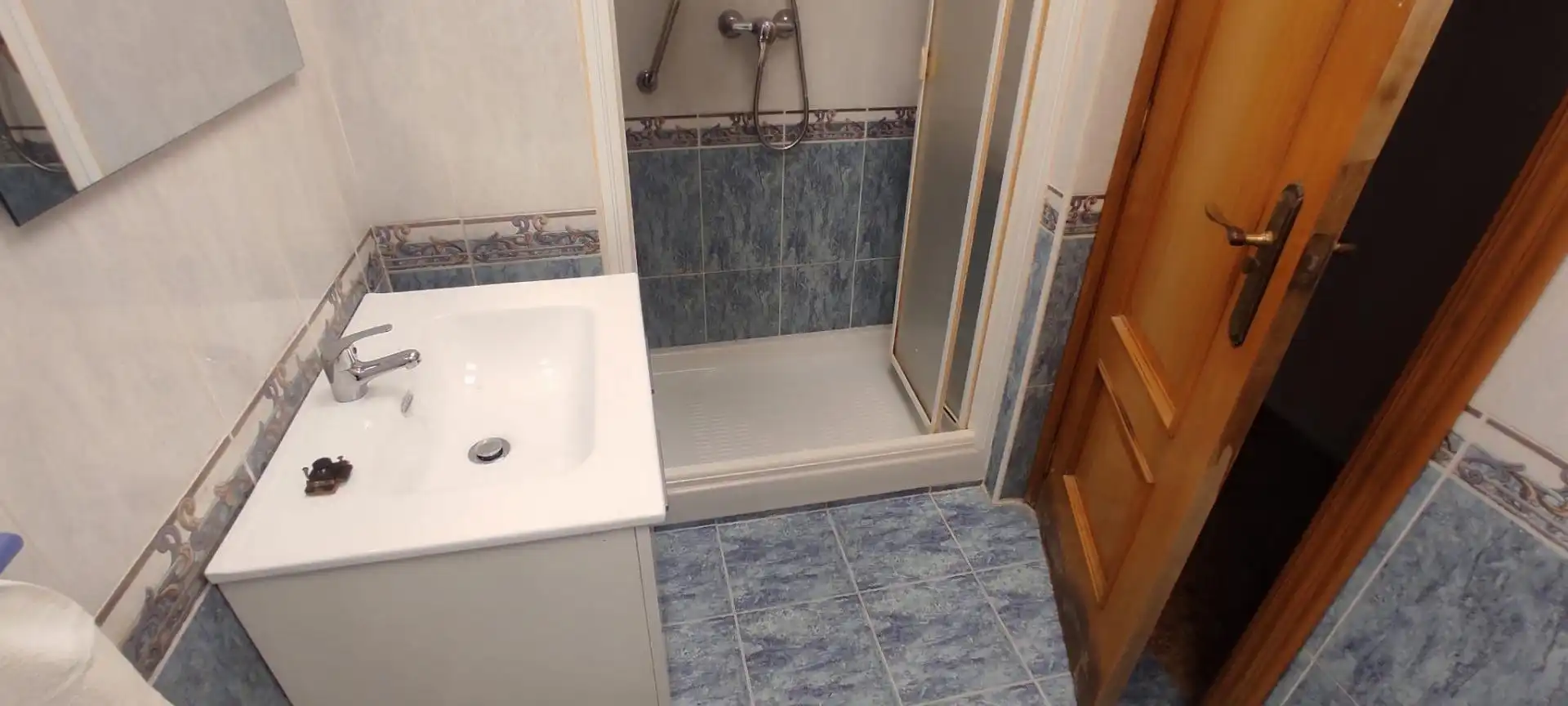 Badezimmer von Wohnung zur Miete in Valencia mit Balkon