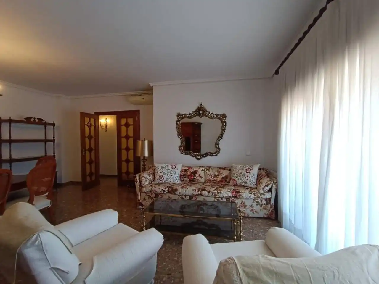 Sala d'estar de Pis de lloguer en Elda amb Aire condicionat, Calefacció i Moblat